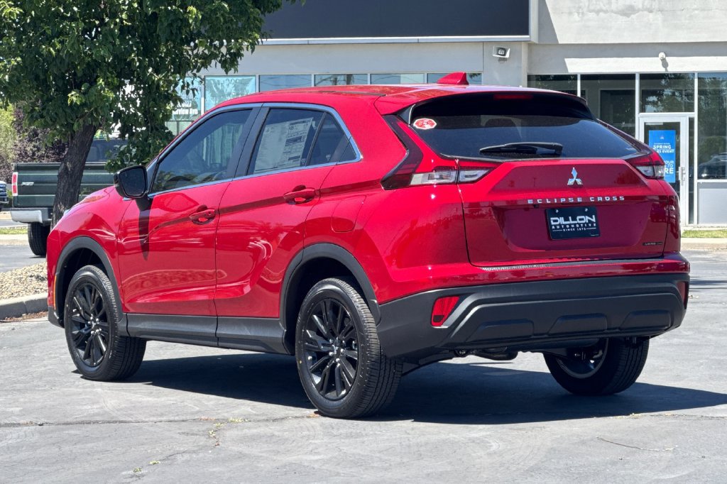 New 2026 Mitsubishi Eclipse Cross LE AWD/4WD image 9