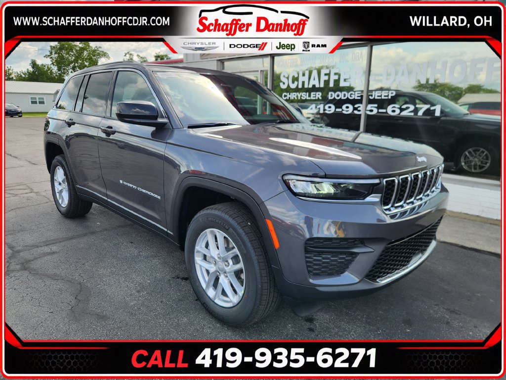 New 2026 Jeep Grand Cherokee Laredo X AWD/4WD image 1