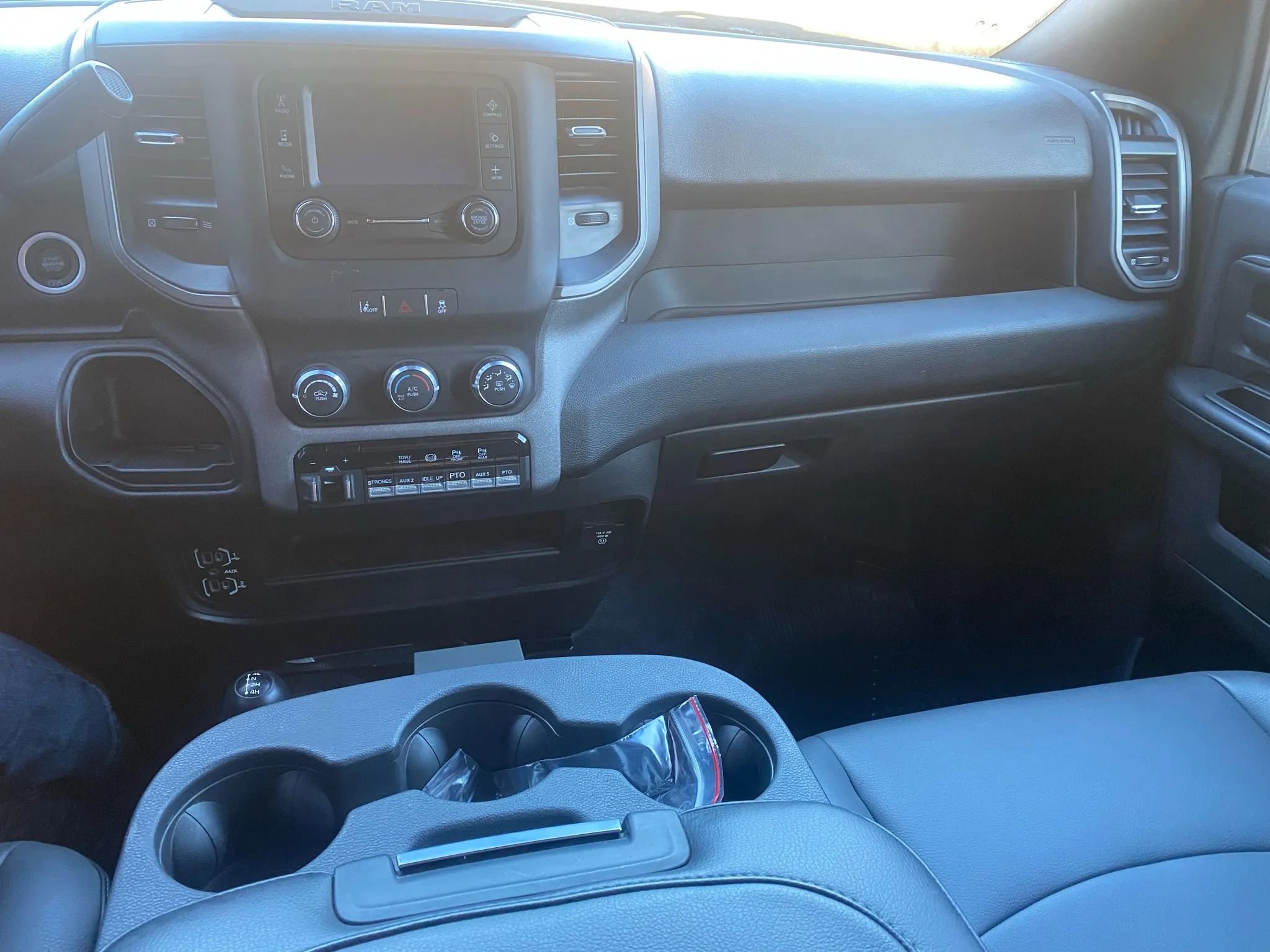 Used 2021 RAM 5500 Tradesman w/ Safety Group image 9