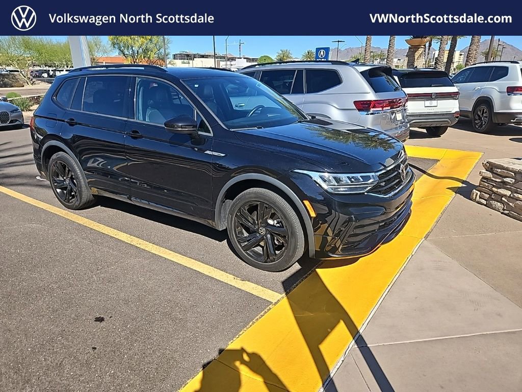 Used 2023 Volkswagen Tiguan SE R-Line