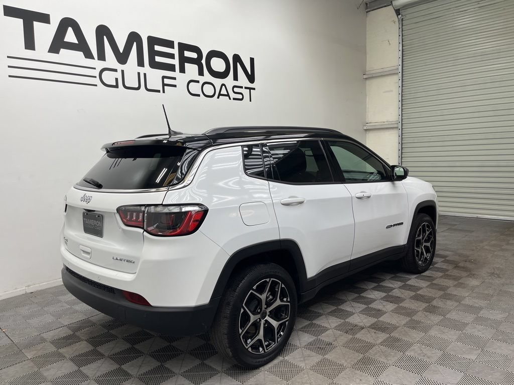 Used 2025 Jeep Compass Limited AWD/4WD image 7