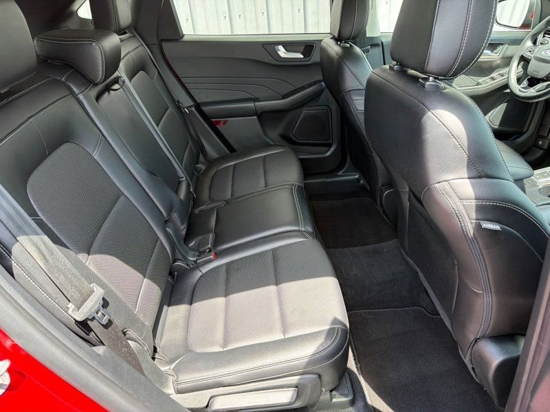 Used 2022 Ford Escape SEL AWD/4WD image 31