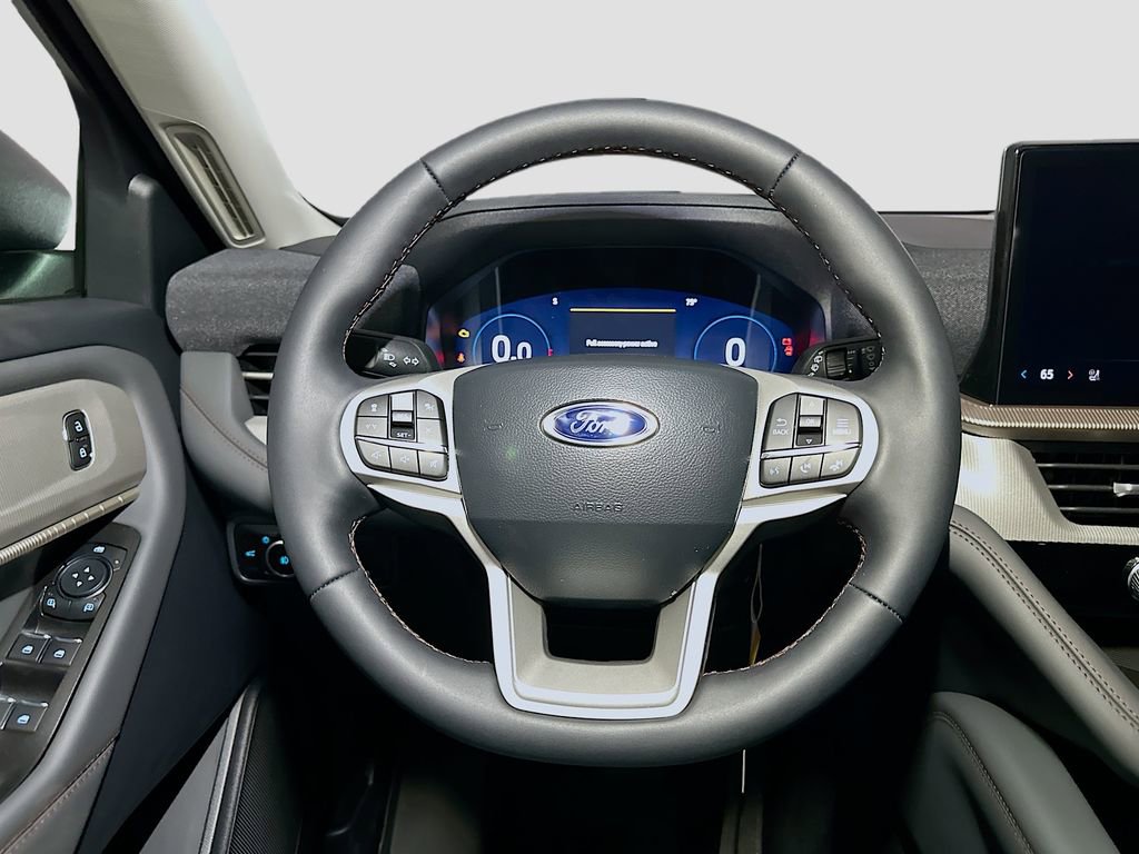 New 2026 Ford Explorer Active w/ Active Comfort Package image 25