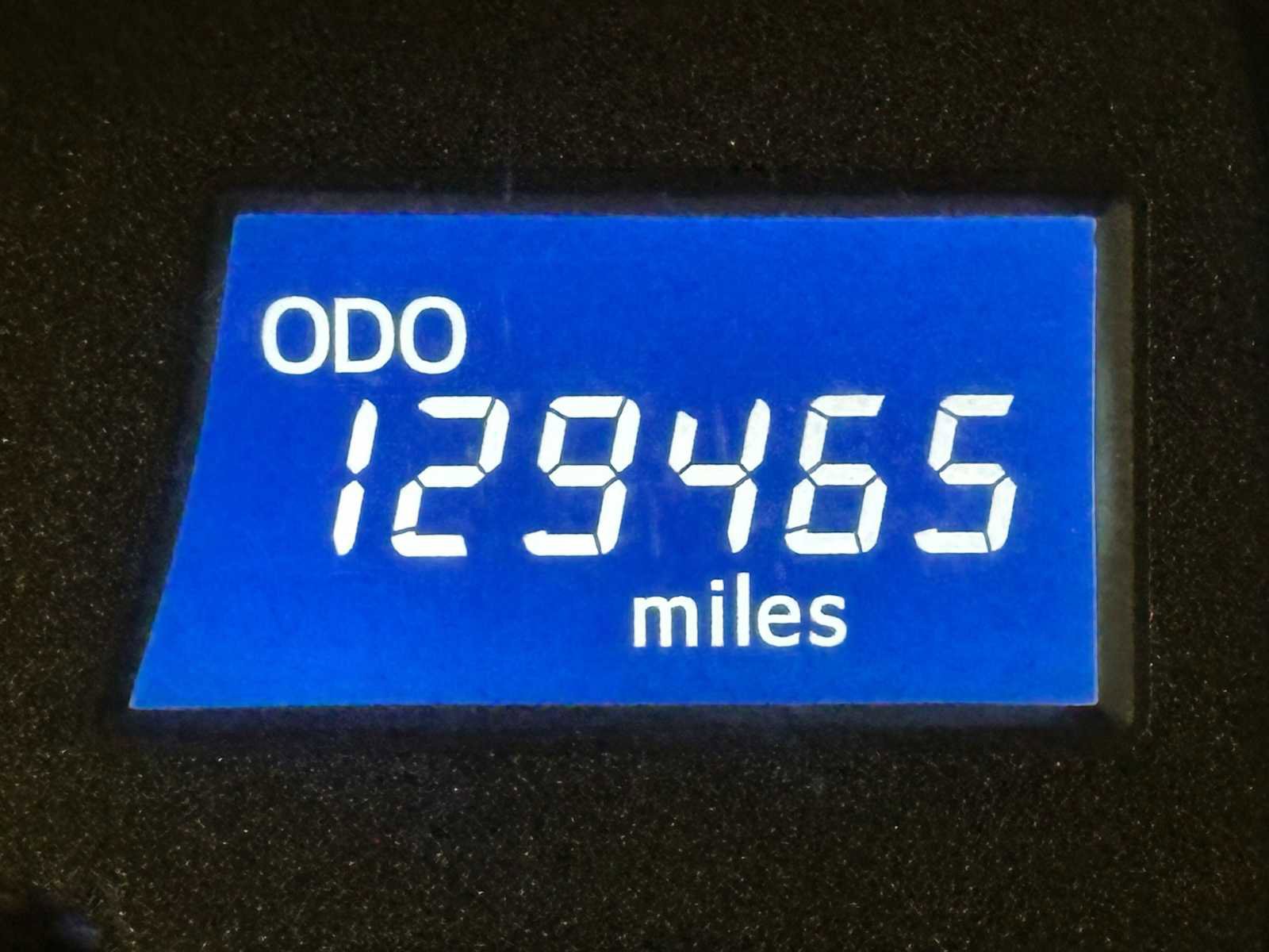 Used 2015 Toyota Camry LE image 18