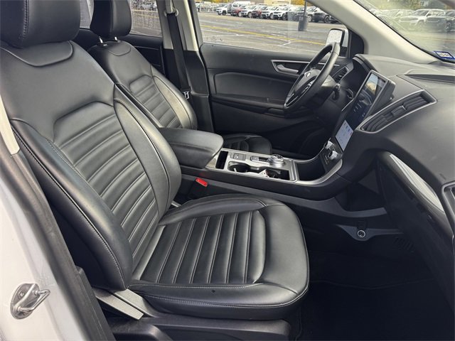 Used 2024 Ford Edge SEL image 14