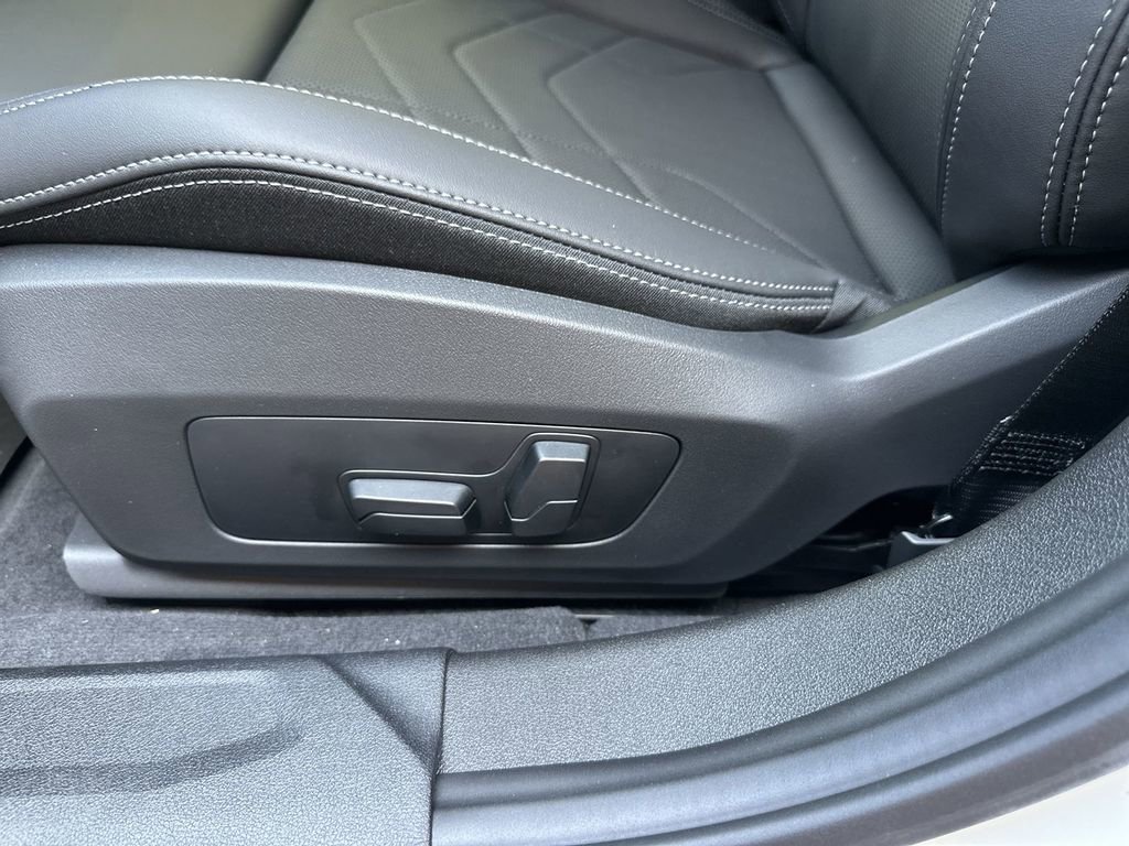 Used 2026 BMW 228i xDrive AWD/4WD image 14