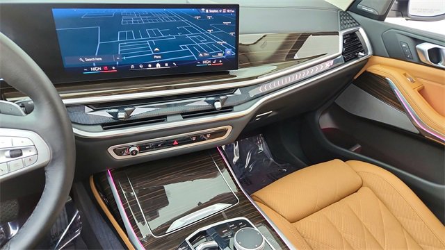 Used 2026 BMW X7 xDrive40i image 46