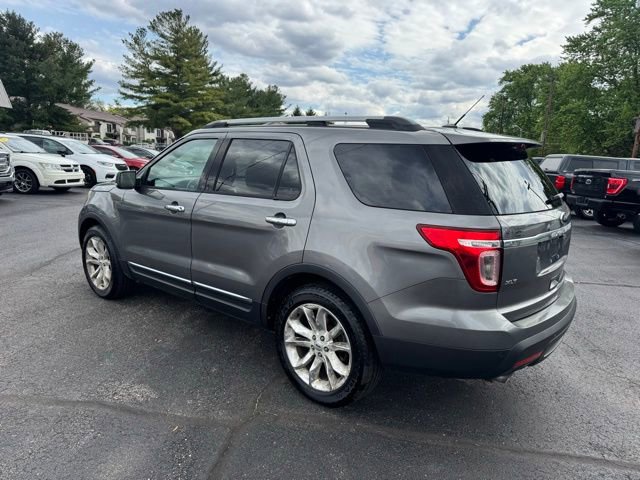 Used 2014 Ford Explorer XLT w/ Equipment Group 202A AWD/4WD image 17