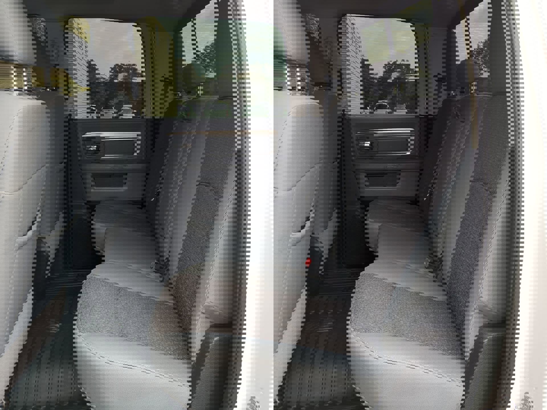 Used 2018 RAM 2500 Big Horn image 18