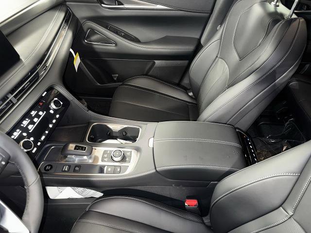 Certified 2026 INFINITI QX60 Luxe w/ Cargo Package AWD/4WD image 30