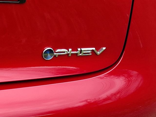 New 2026 Toyota Prius Plug-In Hybrid FWD image 22