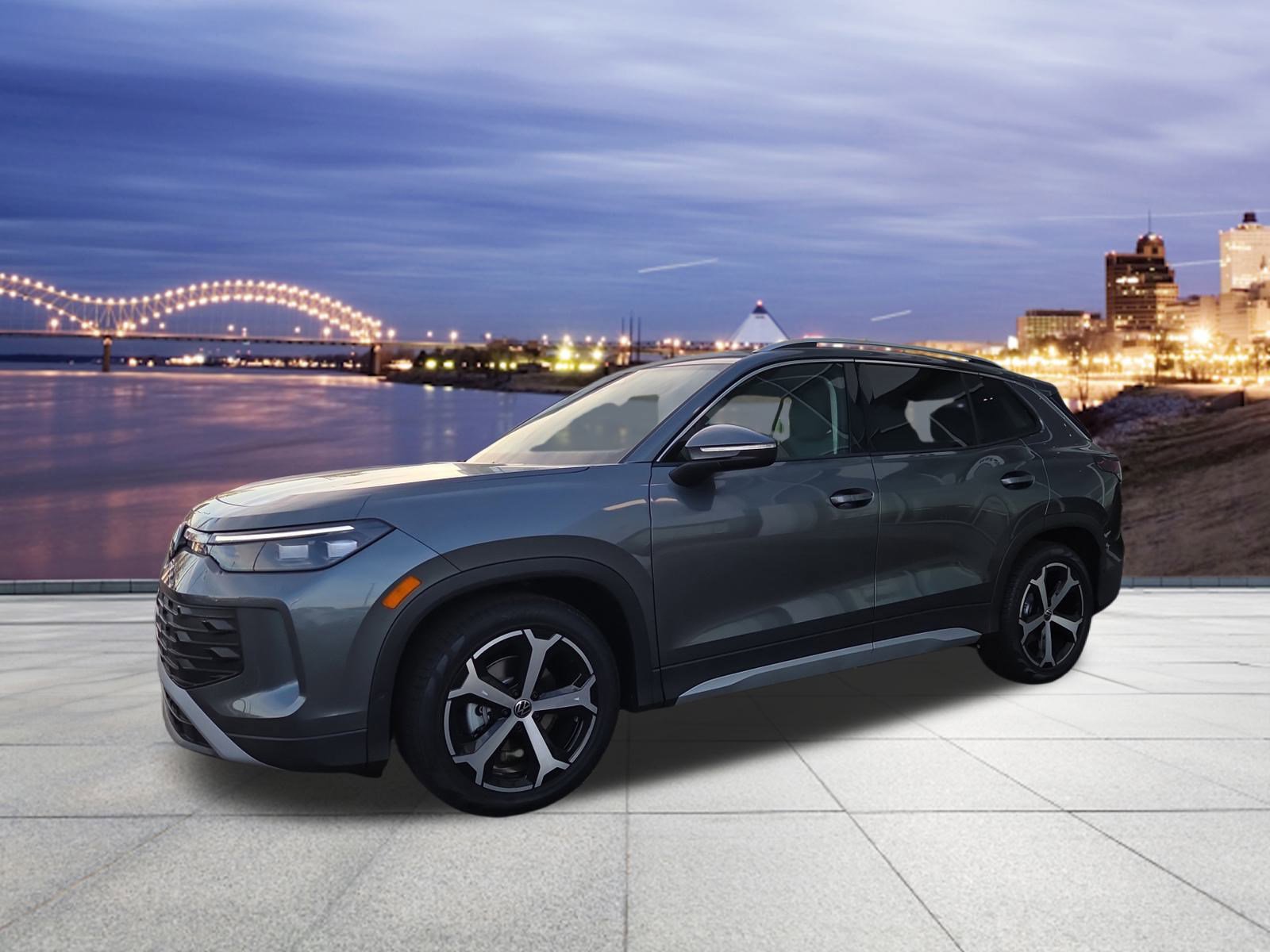 New 2026 Volkswagen Tiguan SE