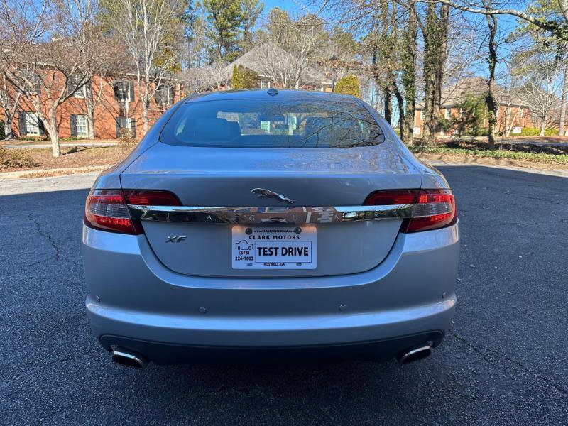 Used 2009 Jaguar XF Premium image 8