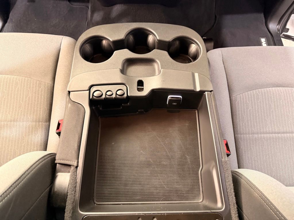 Used 2022 RAM 3500 Big Horn image 23