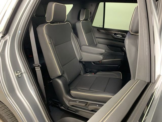 Used 2025 GMC Yukon Elevation w/ LPO, Floor Liner Package image 38