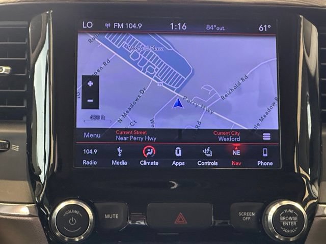 Used 2019 RAM 1500 Laramie AWD/4WD image 13