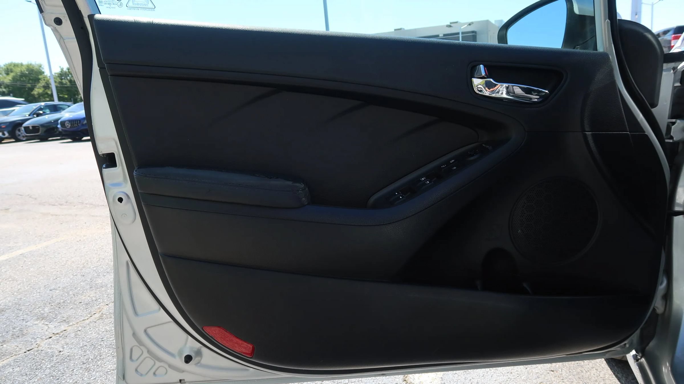 Used 2015 Kia Forte EX w/ UVO Package W/17" Alloys FWD image 44