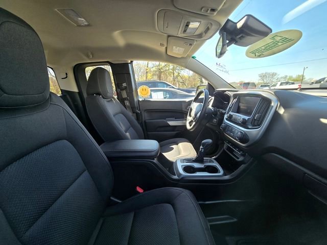 Used 2022 Chevrolet Colorado LT w/ Fleet Safety Package image 9