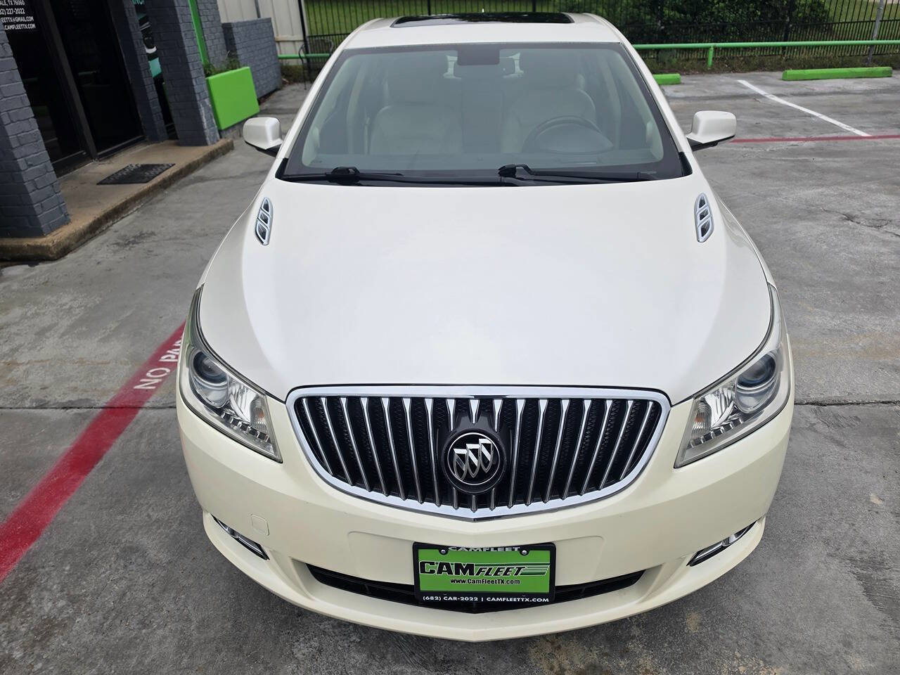 Used 2013 Buick LaCrosse Touring FWD image 4