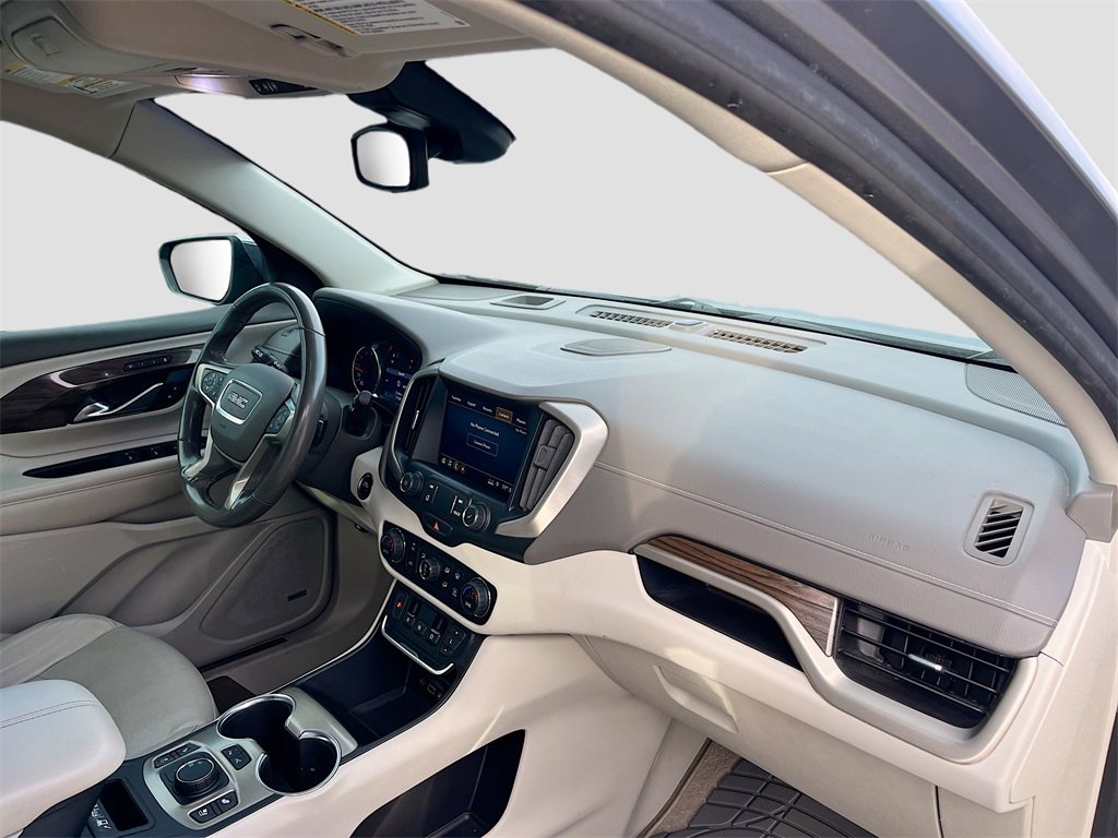 Used 2020 GMC Terrain Denali w/ Denali Premium Package image 28