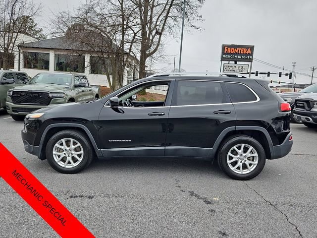Used 2017 Jeep Cherokee Latitude w/ Safety/Convenience Group image 25