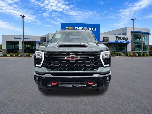 Used 2026 Chevrolet Silverado 2500 ZR2 w/ LPO, Dark Essentials Package AWD/4WD image 2