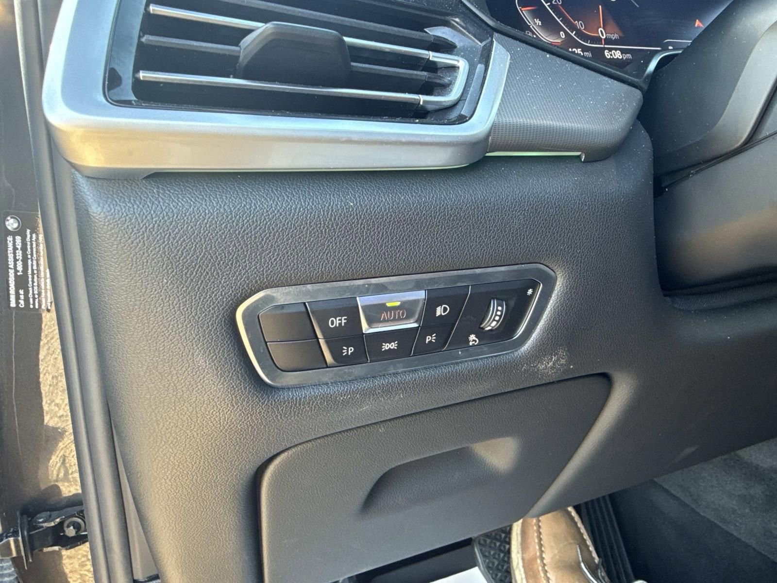 Used 2022 BMW X5 sDrive40i w/ Premium Package image 32