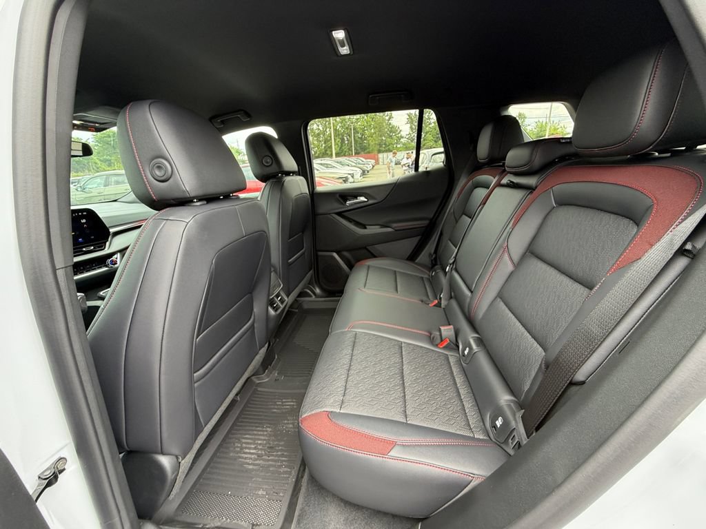 New 2027 Chevrolet Equinox RS FWD image 24