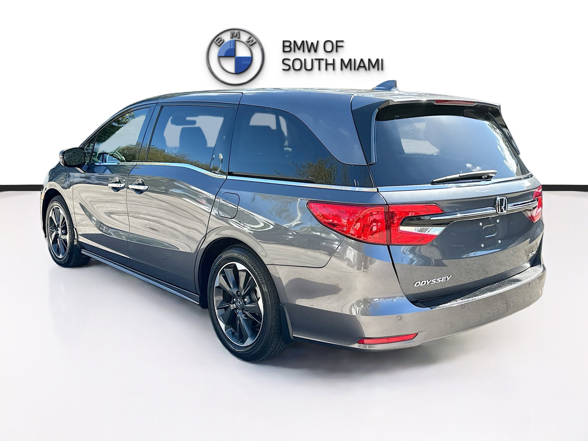 Used 2024 Honda Odyssey Elite image 5