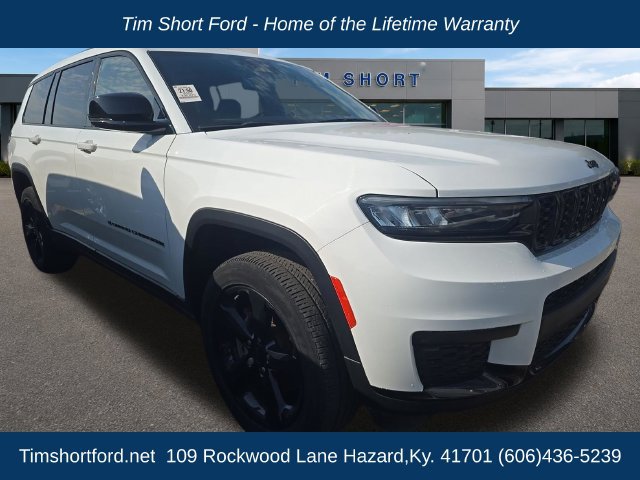Used 2023 Jeep Grand Cherokee L Laredo AWD/4WD image 3