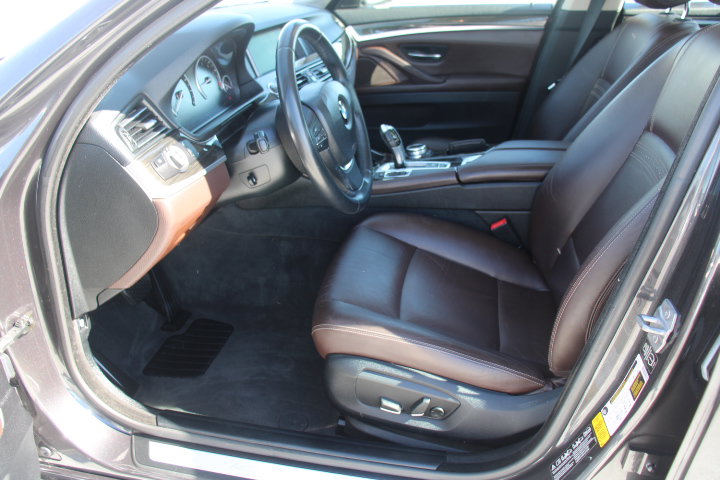 Used 2014 BMW ActiveHybrid 5 RWD image 11