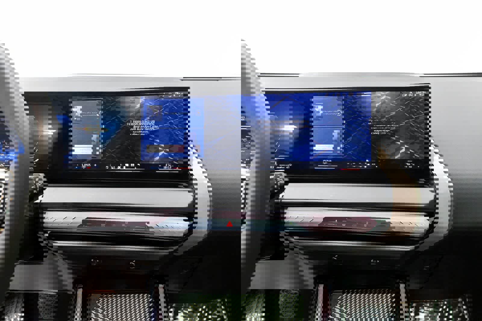 Used 2025 BMW X3 xDrive30i w/ Convenience Package image 10