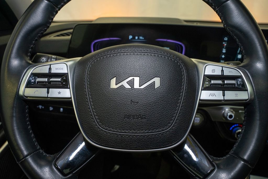 Certified 2024 Kia Telluride S w/ S Sunroof Package image 19