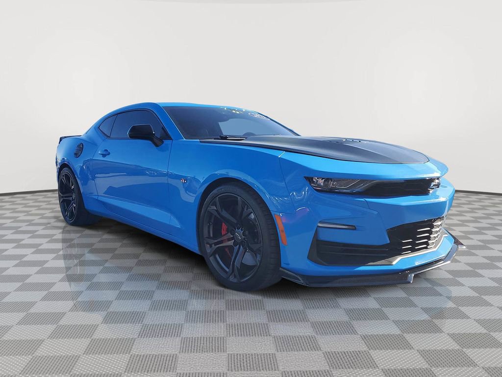 Used 2023 Chevrolet Camaro SS image 2