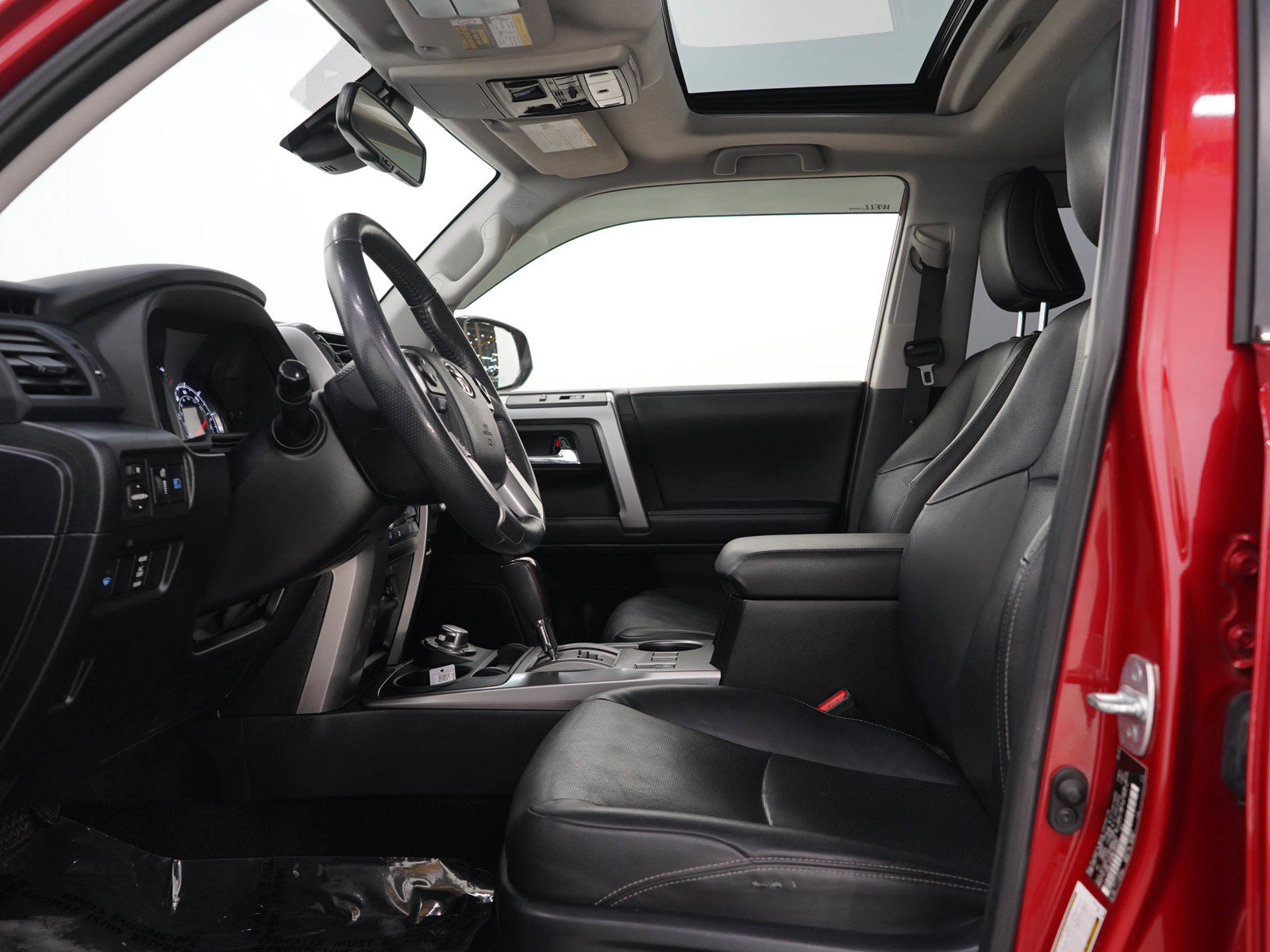 Used 2021 Toyota 4Runner Limited AWD/4WD image 22