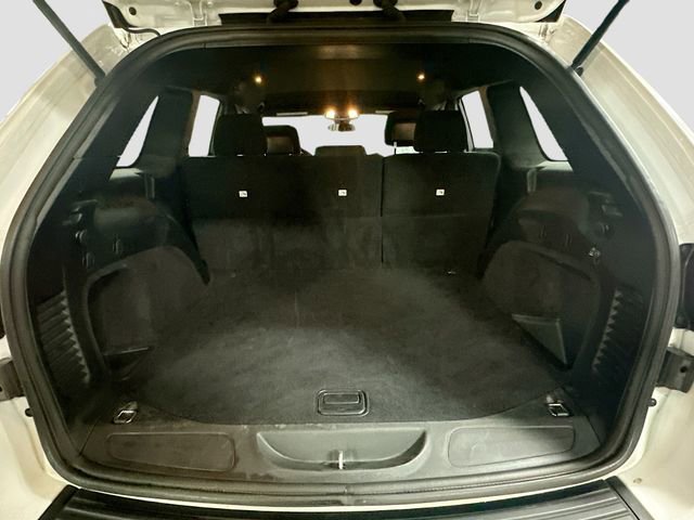 Used 2020 Jeep Grand Cherokee Laredo image 26