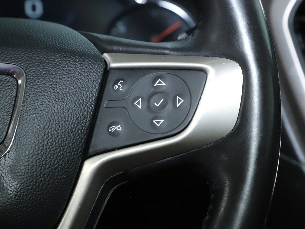 Used 2019 GMC Acadia Denali w/ Technology Package AWD/4WD image 24