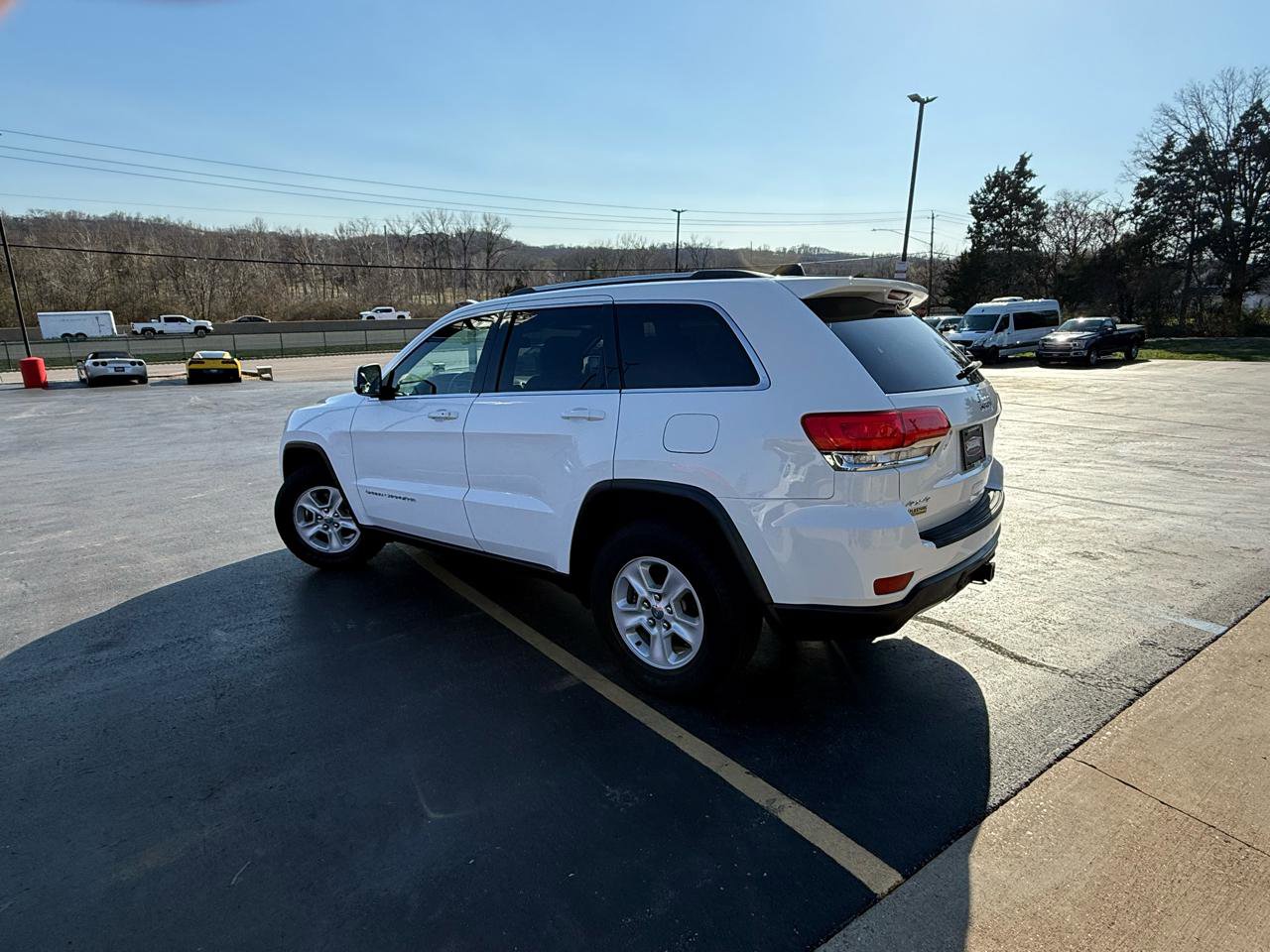 Used 2015 Jeep Grand Cherokee Laredo w/ Quick Order Package 23E image 5