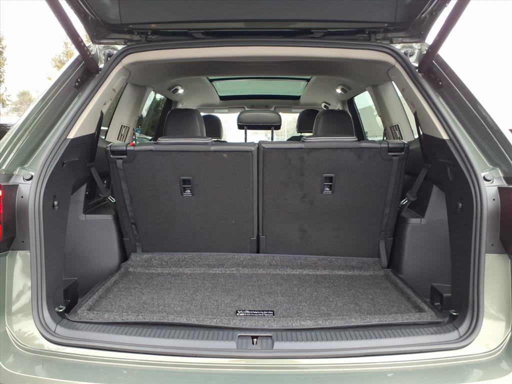 New 2026 Volkswagen Atlas SEL Premium R-Line image 13