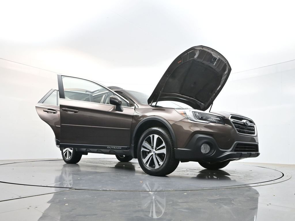 Used 2019 Subaru Outback 3.6R Limited w/ Popular Package #2 AWD/4WD image 40
