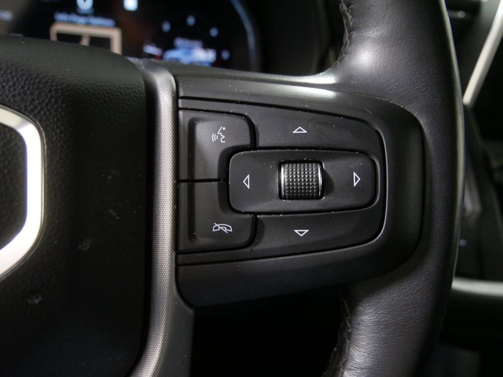 Used 2023 GMC Yukon SLT image 21