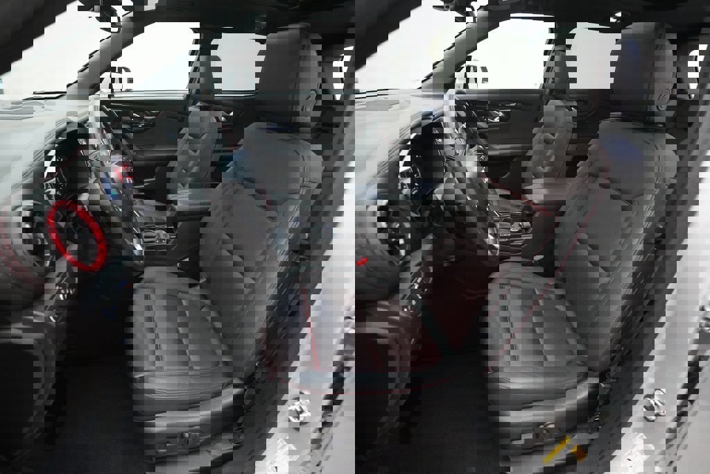 Used 2022 Chevrolet Blazer RS w/ Enhanced Convenience Package image 7