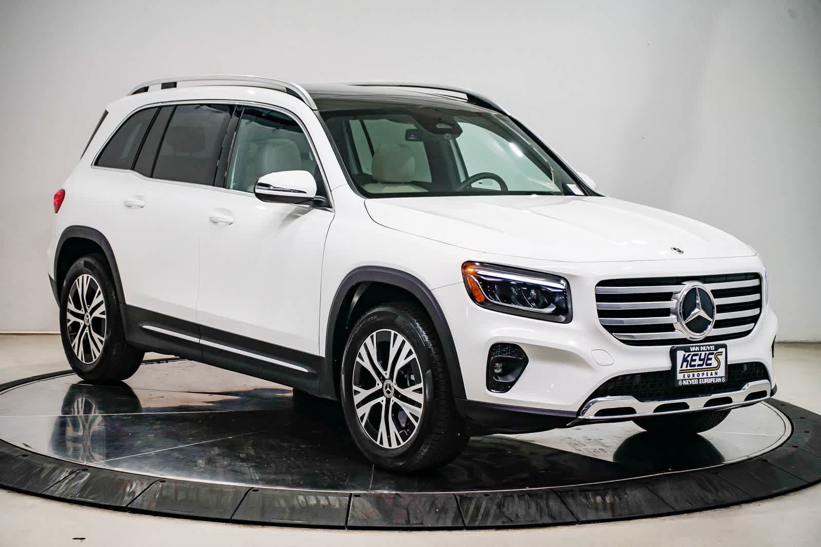 Used 2026 Mercedes-Benz GLB 250 image 5