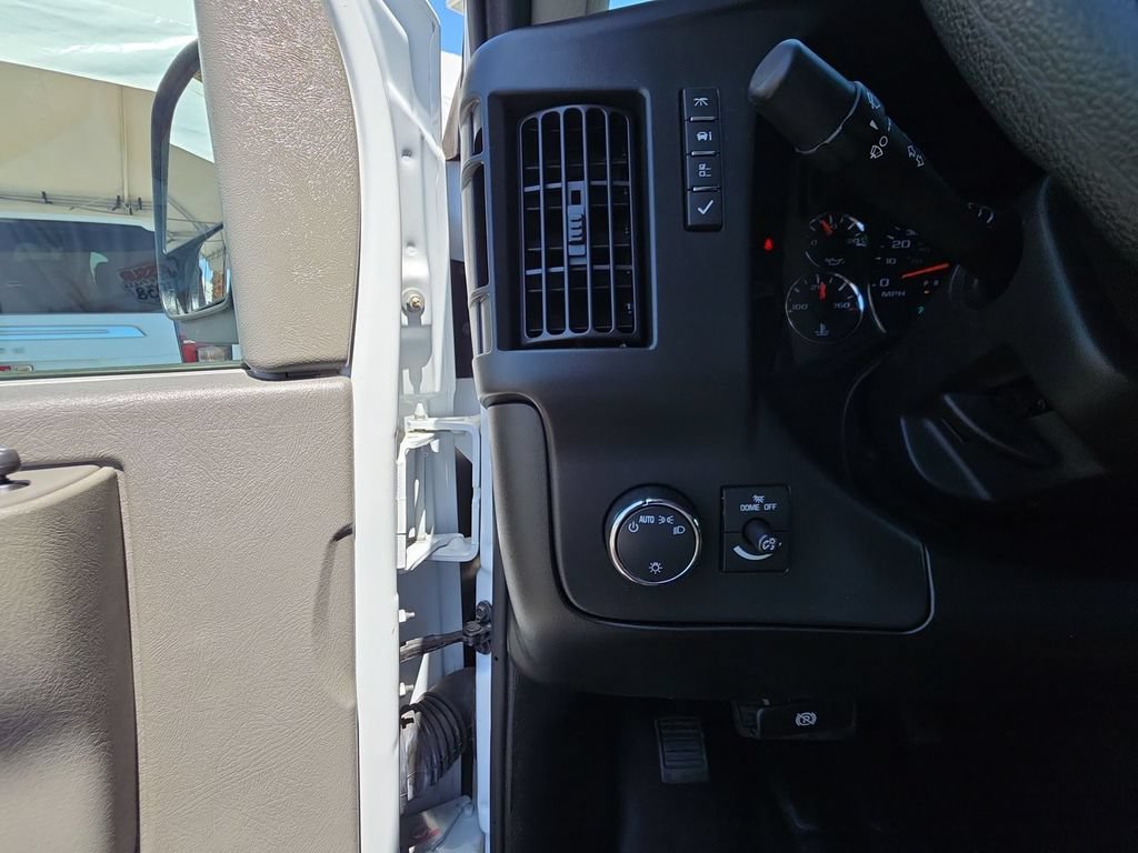 Used 2024 GMC Savana 2500 w/ Driver Convenience Package RWD image 16