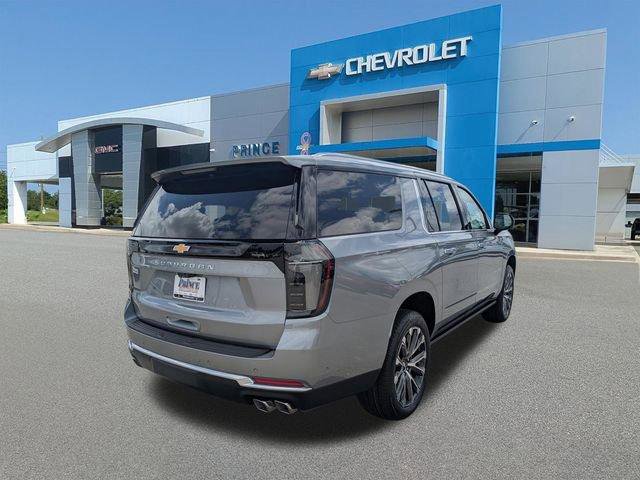 New 2026 Chevrolet Suburban High Country image 4