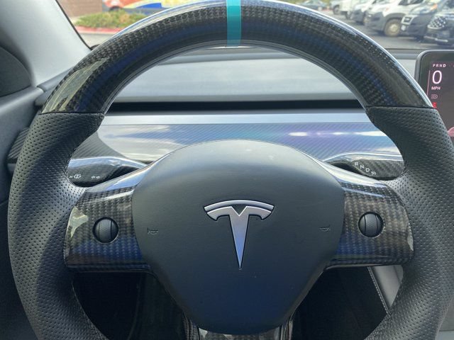Used 2021 Tesla Model Y Performance AWD/4WD image 16