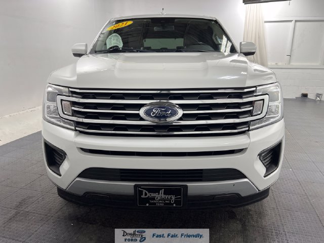 Used 2021 Ford Expedition XLT RWD image 2