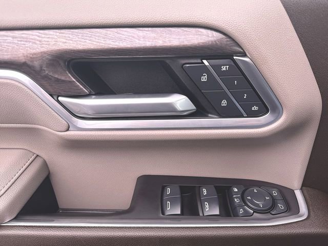 Used 2025 Chevrolet Silverado 2500 LTZ w/ LTZ Plus Package image 23