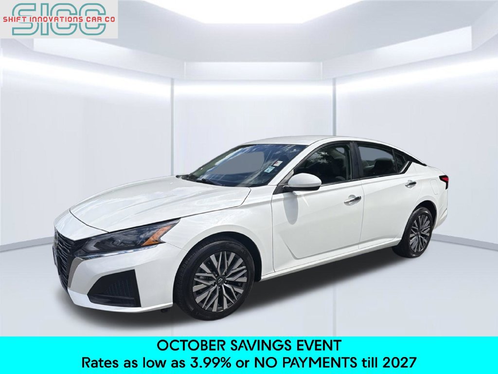 Used 2023 Nissan Altima 2.5 SV