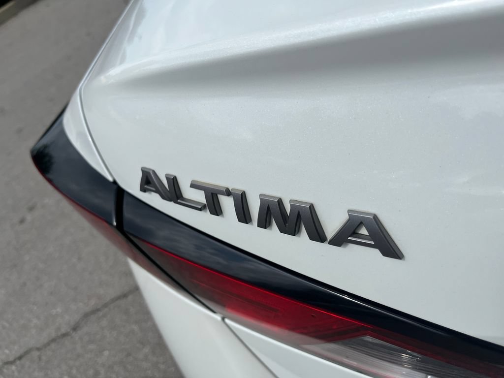 Certified 2023 Nissan Altima 2.5 SL FWD image 39